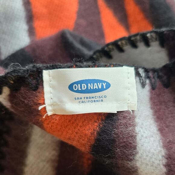 M Old Navy Womens Southwest Aztec Cozy Poncho Shawl Brown Orange Blanket Western - Picture 9 of 9